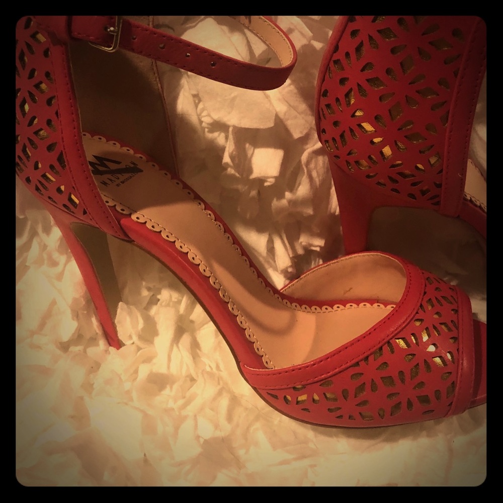 ❤️❤️Any four for $45❤️❤️ Pink Lace women’s heels